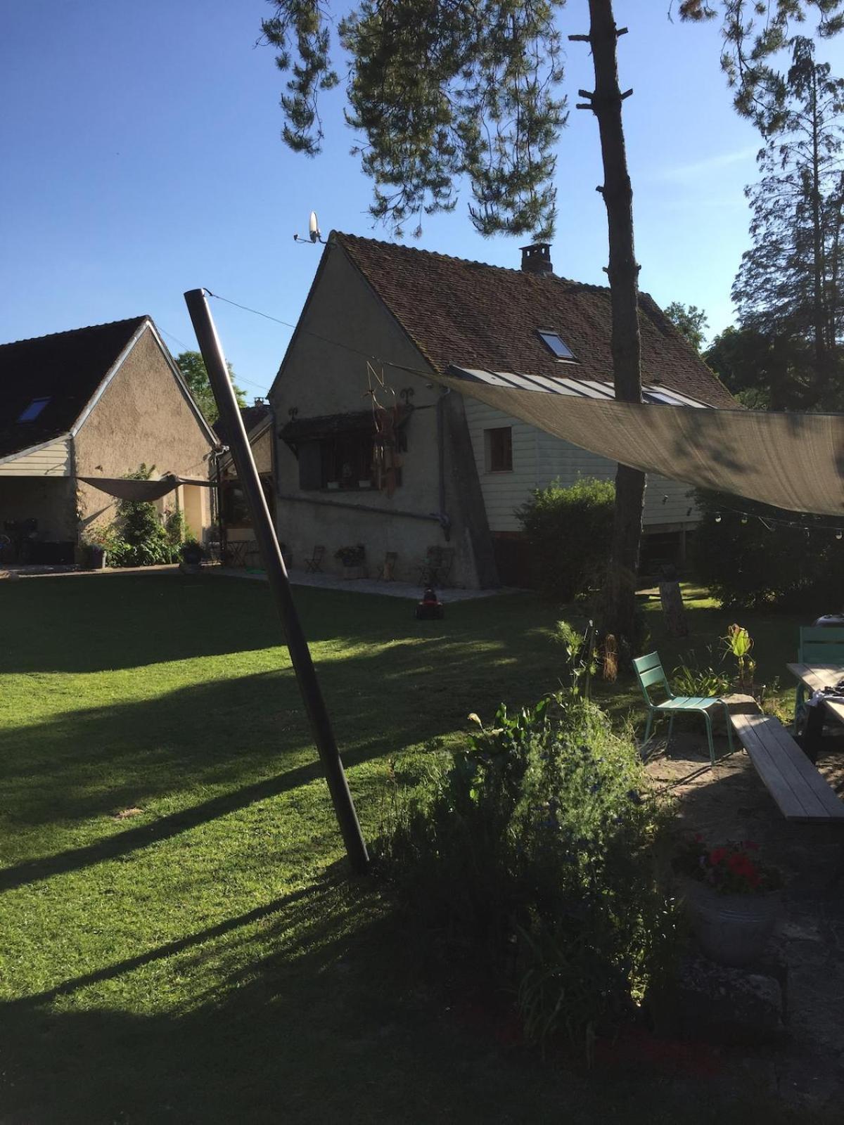 Le Refuge De Valprofonde Villa Villeneuve-sur-Yonne Eksteriør bilde