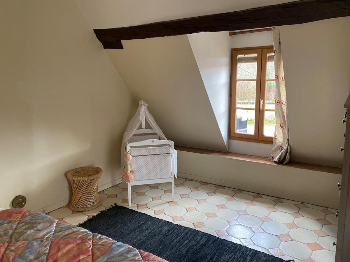 Le Refuge De Valprofonde Villa Villeneuve-sur-Yonne Eksteriør bilde